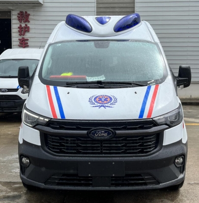 福特全顺T6监护型救护车